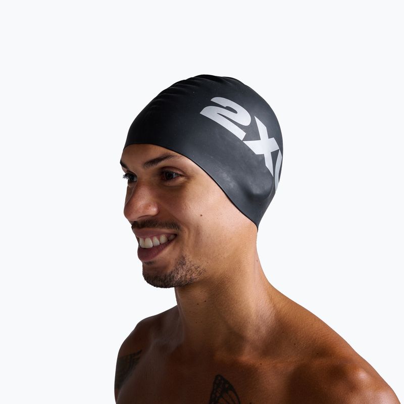 2XU szilikon úszósapka fekete/fekete 4