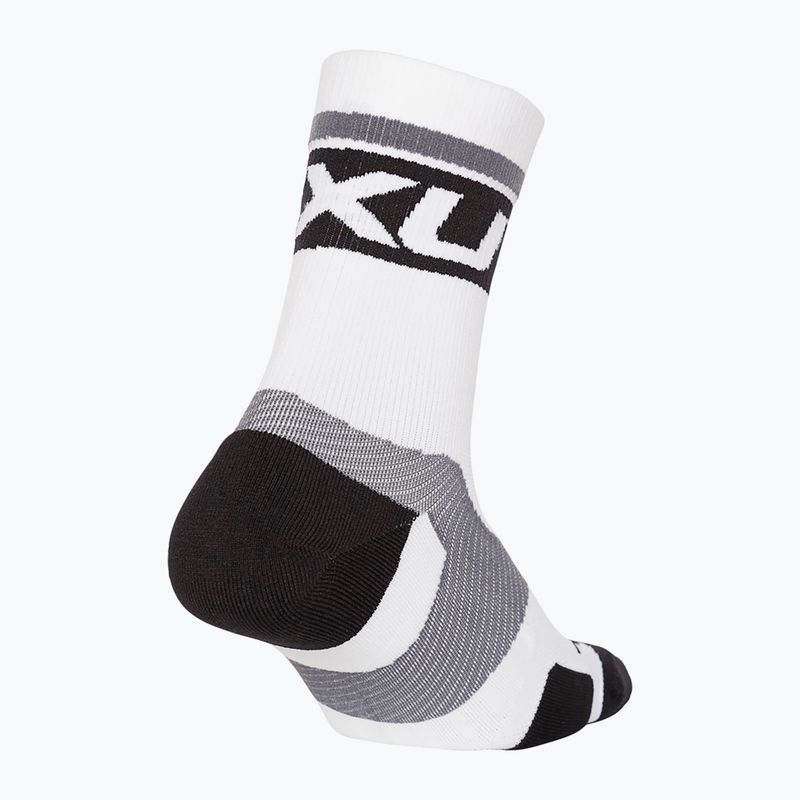 2XU Vectr Cushion Crew fehér és fekete sportzokni UA5053E 2