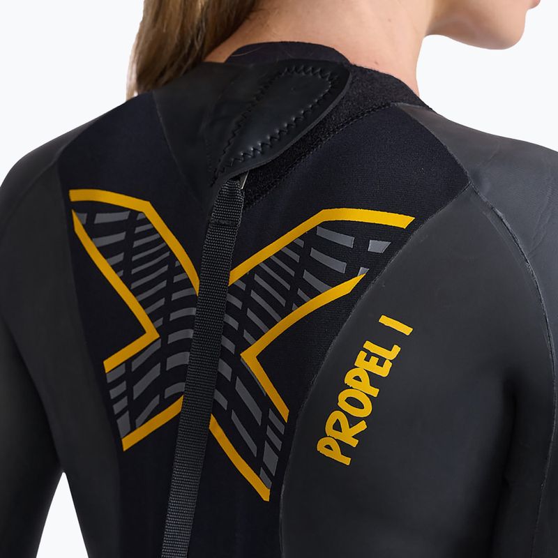 Női triatlon búvárruha 2XU Propel:1 fekete/ambition WW4994C 3