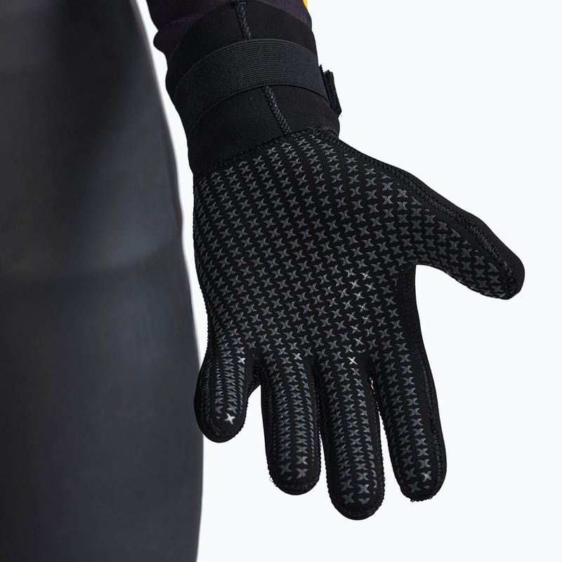 2XU Propel neoprén kesztyű fekete/ambition 3