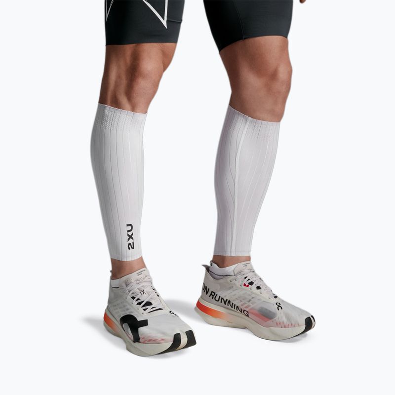 Aerodinamikus szalagok 2XU Light Speed Aero Calf Guards white/black 2