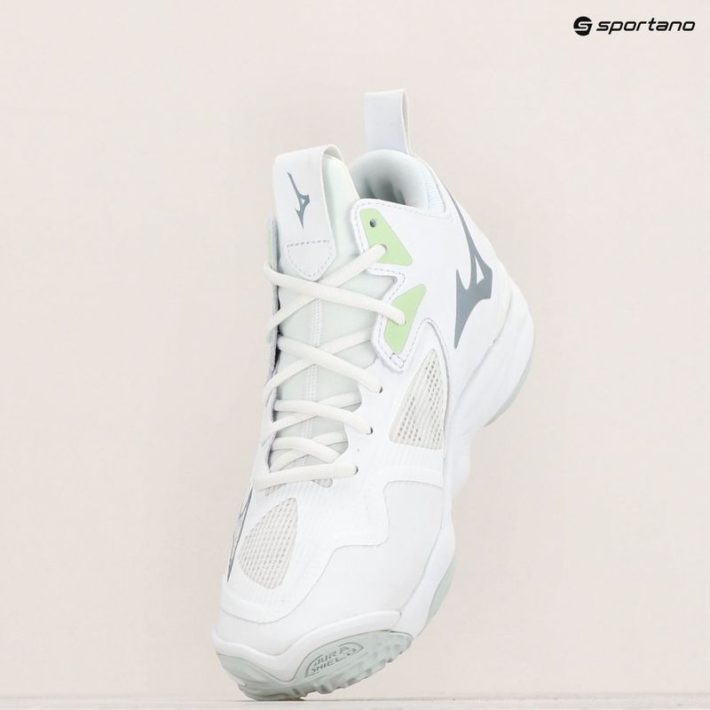 Női röplabda cipő Mizuno Wave Momentum 3 Mid fehér/glacial/pantinazöld 9