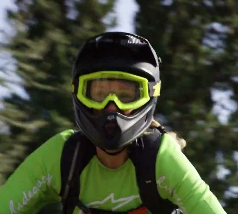 Thule Rail Hip Pack 4L vesetáska szürke 3204481 6