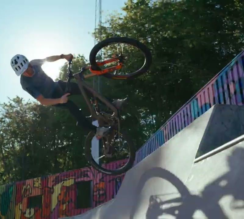 Kampós kerékpártartó Thule EasyFold 3 2Bike fekete 9