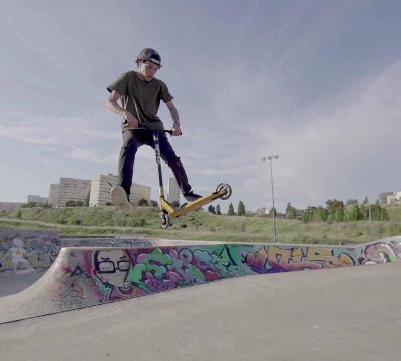 Street Surfing Stunt Scooter Scooter Ripper piros-ezüst 9