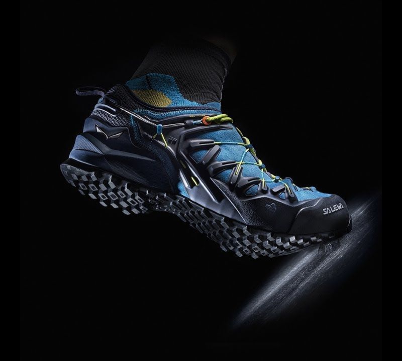 Salewa férfi Wildfire Edge közelítő cipő tengerészkék/sárga 00-0000061346 11