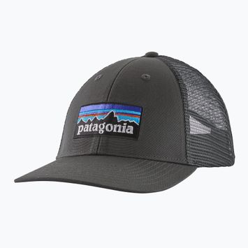 Baseball sapka Patagonia P-6 Logo LoPro Trucker forge grey