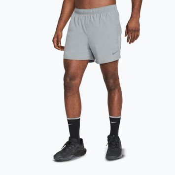 Férfi rövidnadrág Nike Dri-Fit Challenger 5" 2in1 smoke grey/dark smoke grey