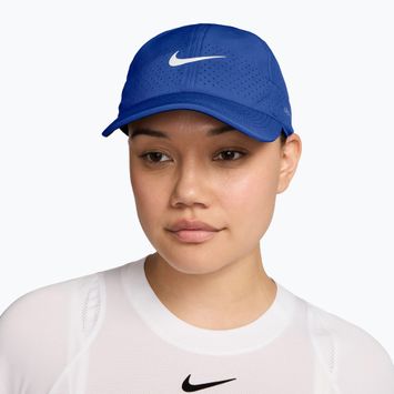 Ellenzős sapka Nike Dri-FIT ADV Club old royal/white