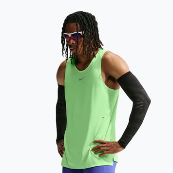 Férfi futó póló Nike Stride volt/light silver