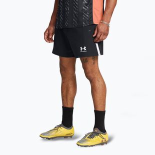 Under Armour Challenger Pro Woven fekete / fehér férfi futballnadrág