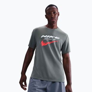 Férfi Nike Miler Dri-Fit UV smoke szürke futópóló