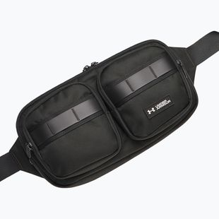 Övtáska Under Armour Triumph Crossbody black/halo gray