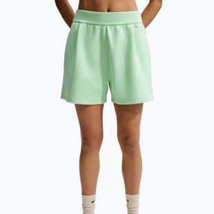 Női edző rövidnadrág Nike 24.7 ImpossiblySoft cucumber calm/illusion green
