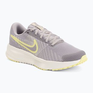 Női futócipők Nike Run Defy silver lilac/sail/cream ii/fennel