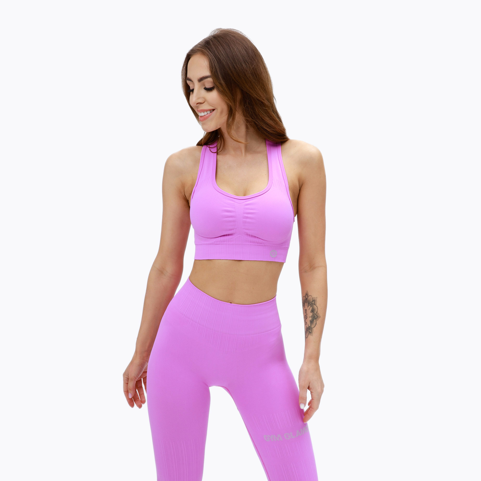 15%-kal olcsóbban.  Női edzőmelltartó Gym Glamour push up rózsaszín 371. Méret: M