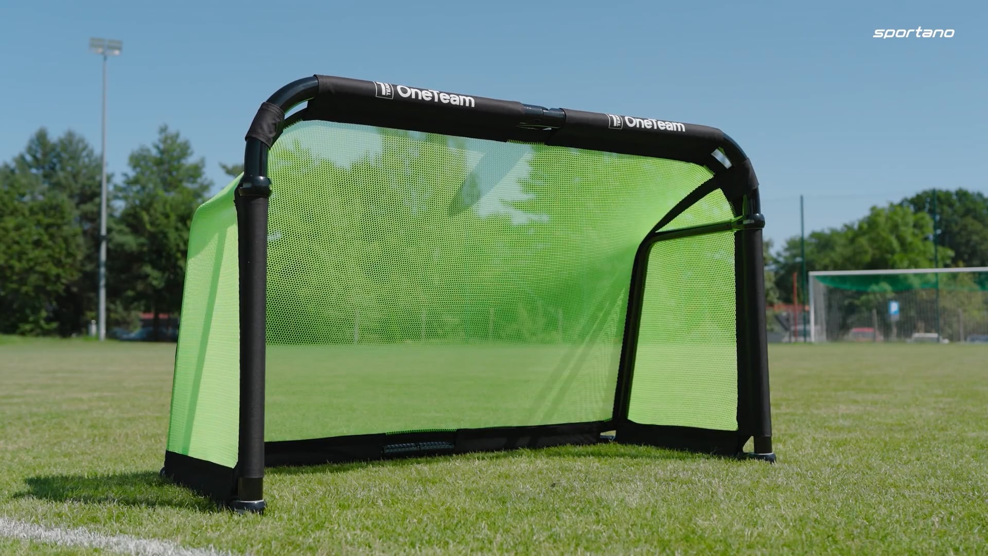 Focikapu OneTeam SWIFTGOAL 150 x 90 cm foldable black/green
