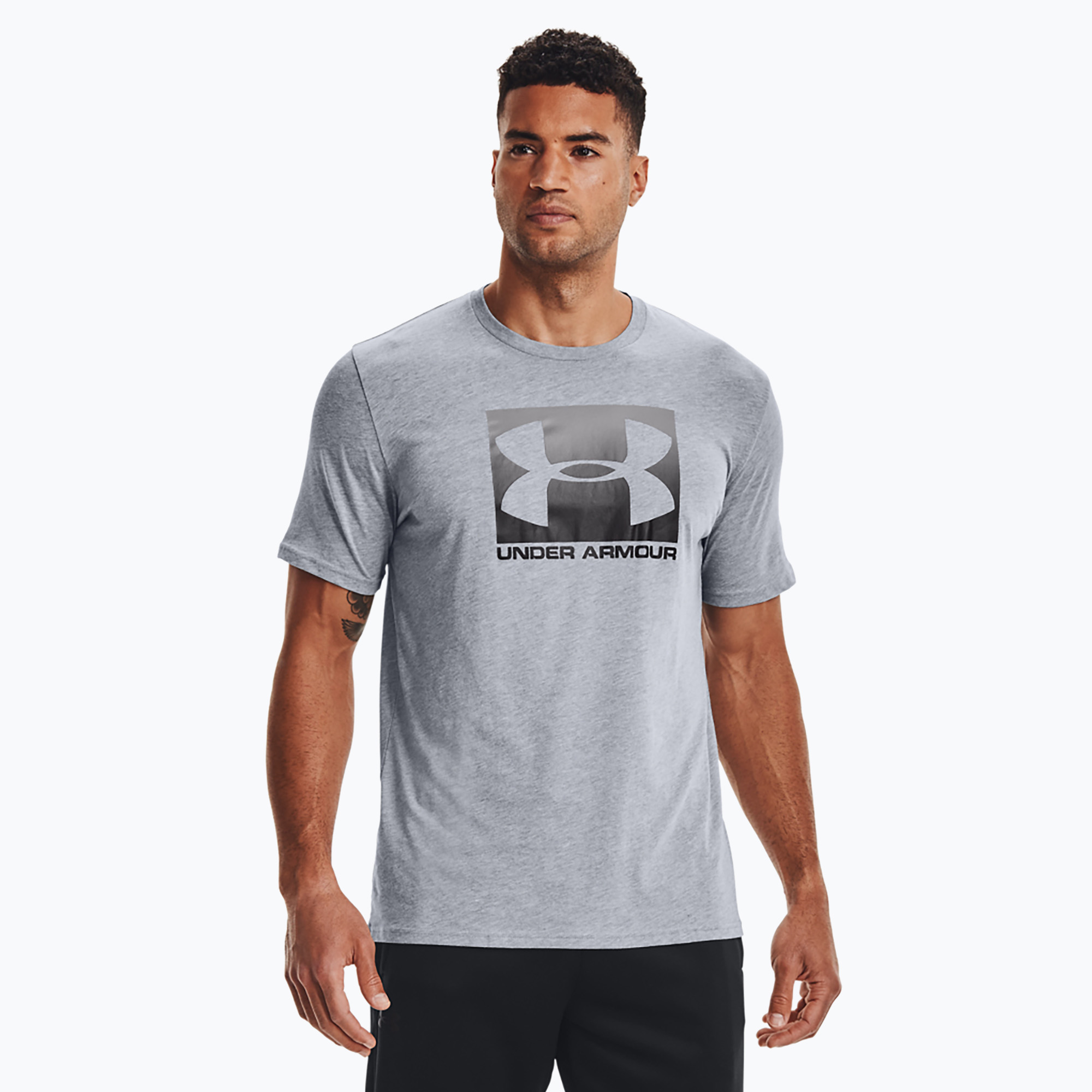 23%-kal olcsóbban.  Férfi póló Under Armour Boxed Sportstyle steel light heather/graphite/black. Méret: XL