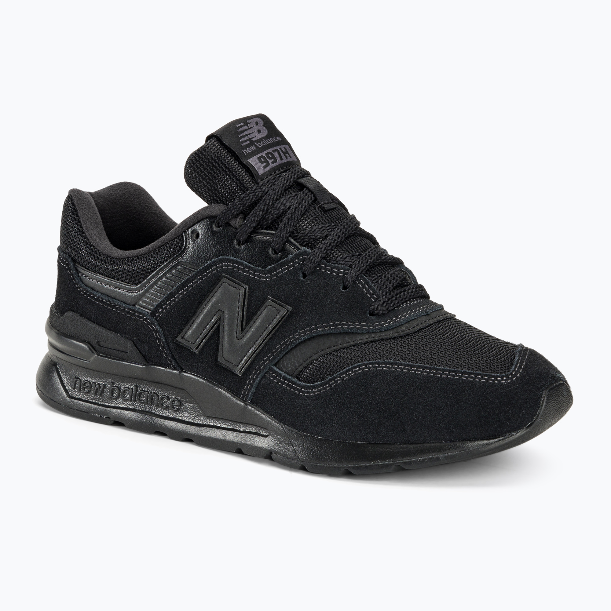 15%-kal olcsóbban.  New Balance férfi cipő CM997H fekete