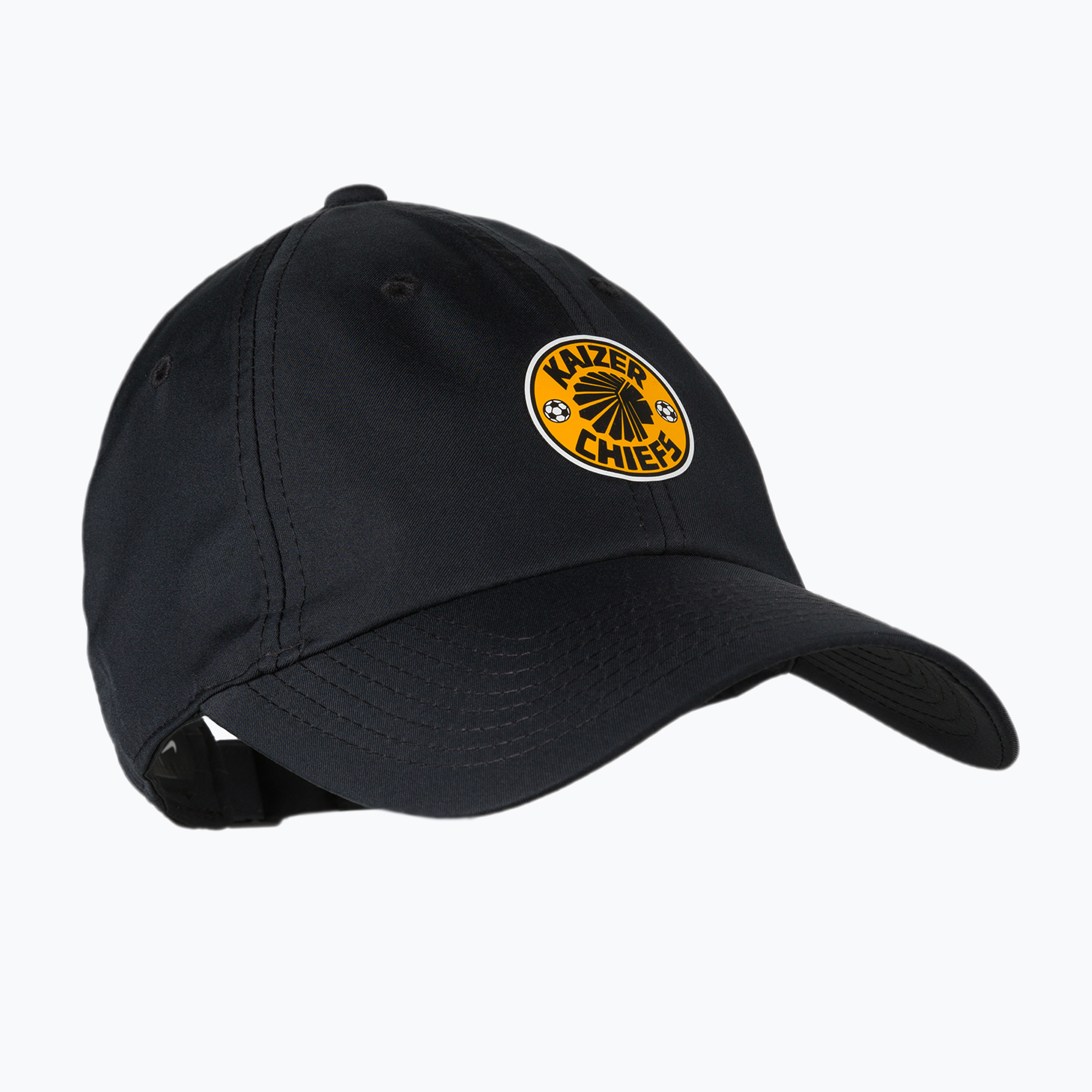 28%-kal olcsóbban.  Nike Kaizer Chiefs Heritage86 sapka fekete CW6435-010. Méret: OS