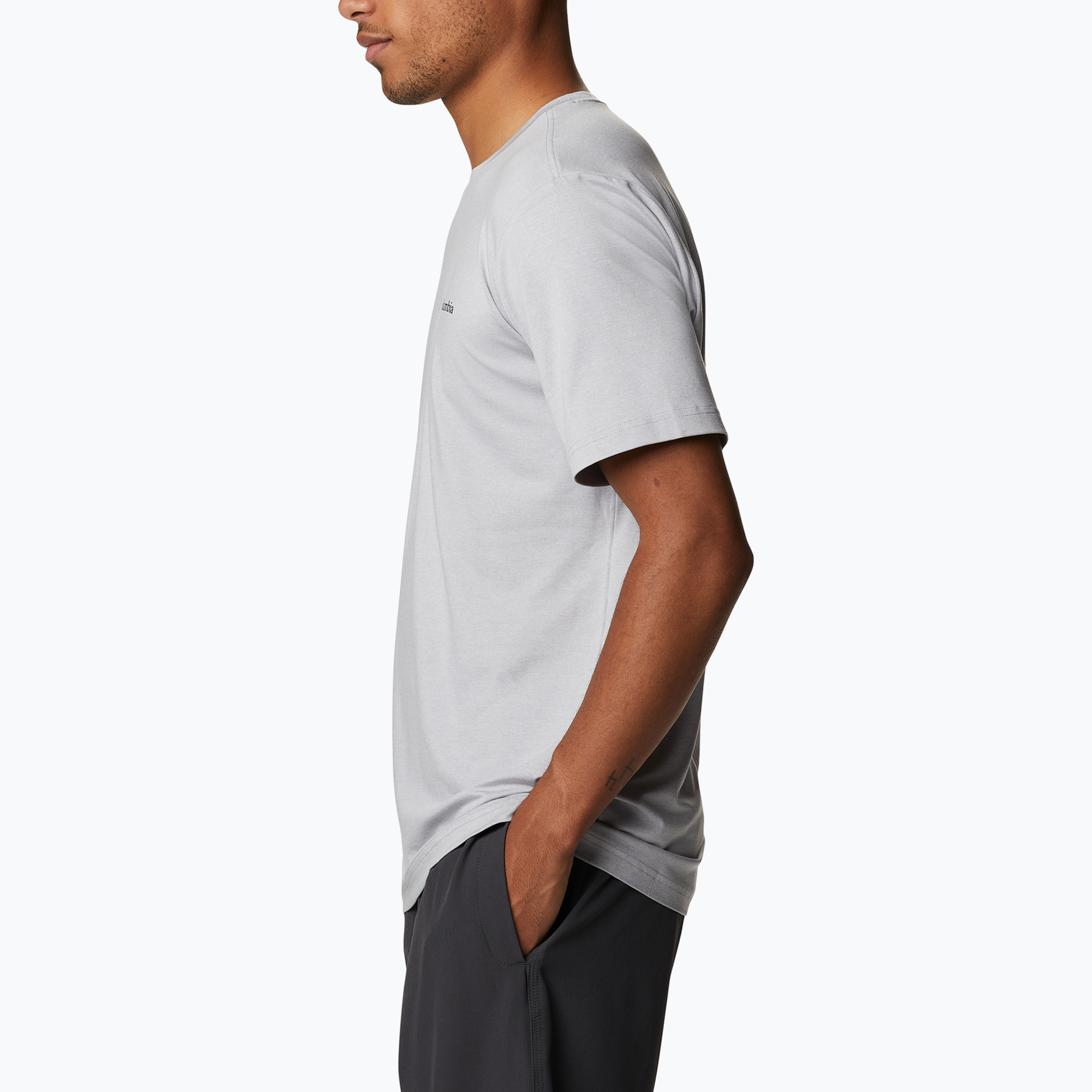 32%-kal olcsóbban.  Férfi Columbia Tech Trail Graphic Tee 039 szürke 1930802. Méret: S