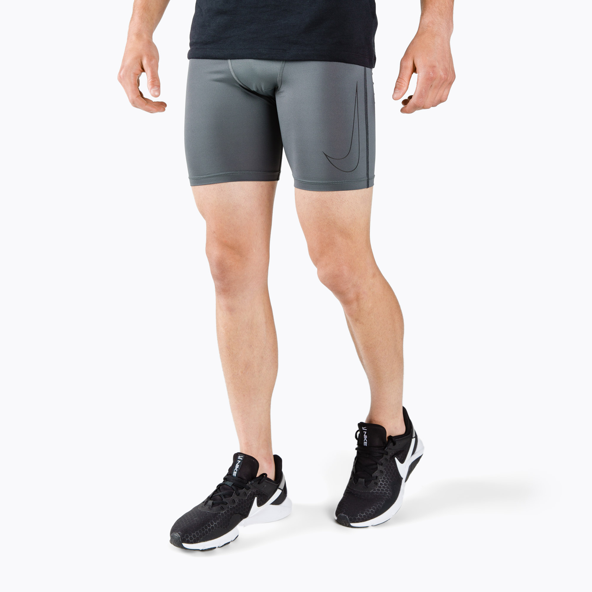 14%-kal olcsóbban.  Férfi Nike Pro Dri-FIT szürke thermo boxeralsó DD1917-068. Méret: S