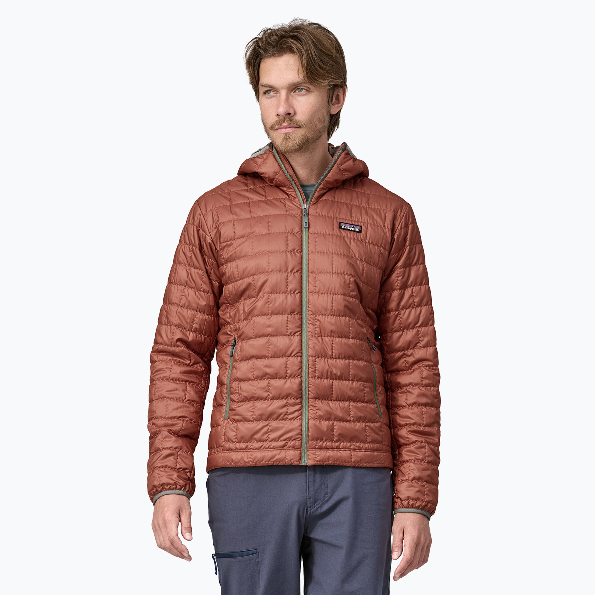27%-kal olcsóbban.  Férfi Patagonia Nano Puff Hoody szigetelt dzseki. Méret: M