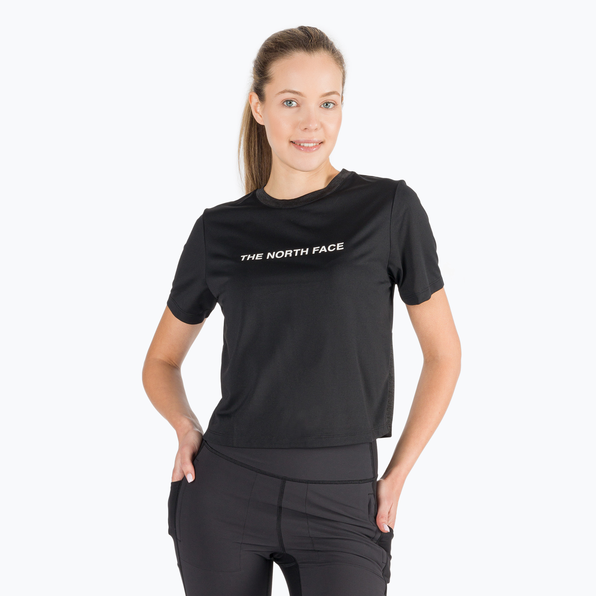 26%-kal olcsóbban.  The North Face Ma SS póló fekete NF0A5IF4B9K1. Méret: S