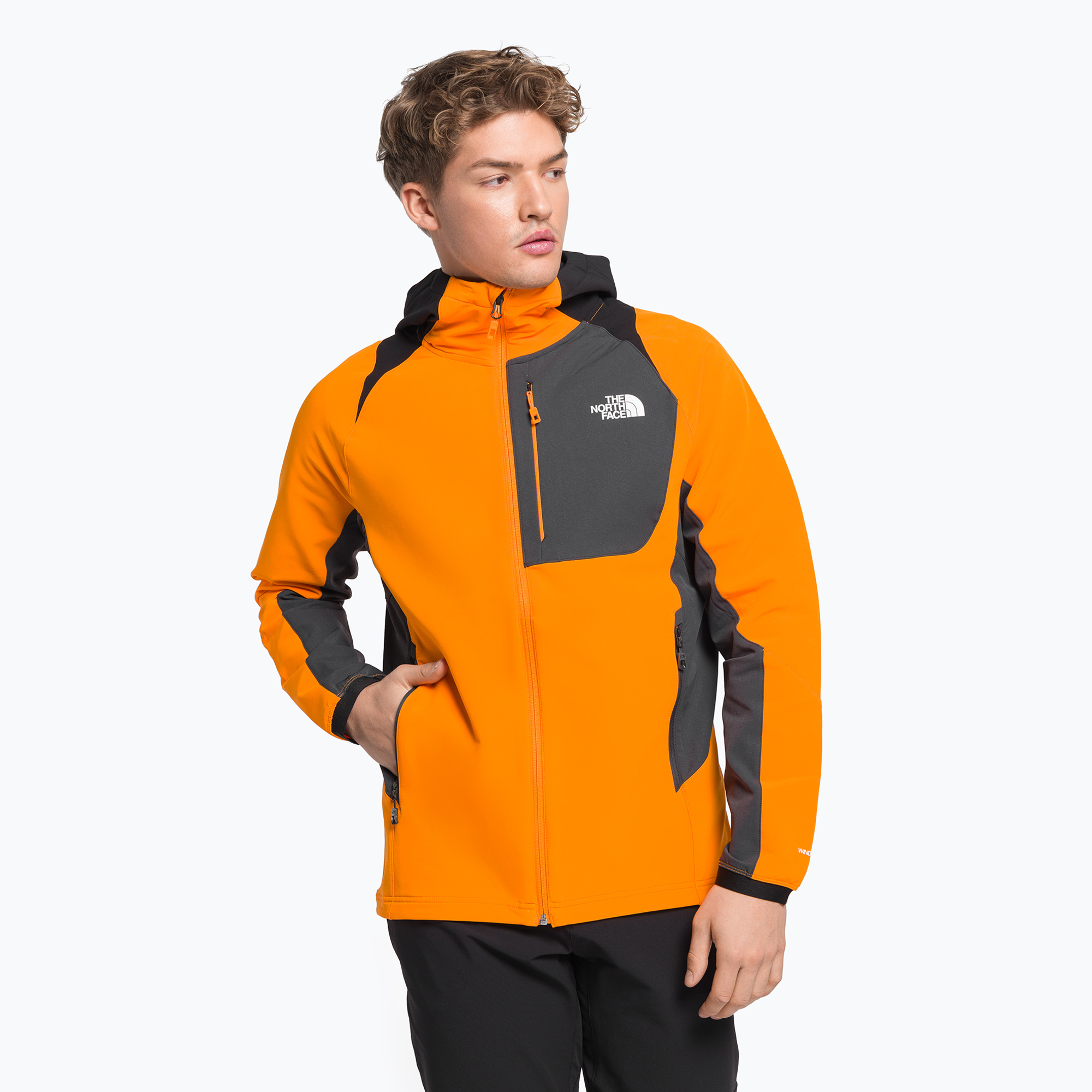 23%-kal olcsóbban.  Férfi softshell dzseki The North Face AO Softshell Hoodie narancssárga NF0A7ZF58V81. Méret: S