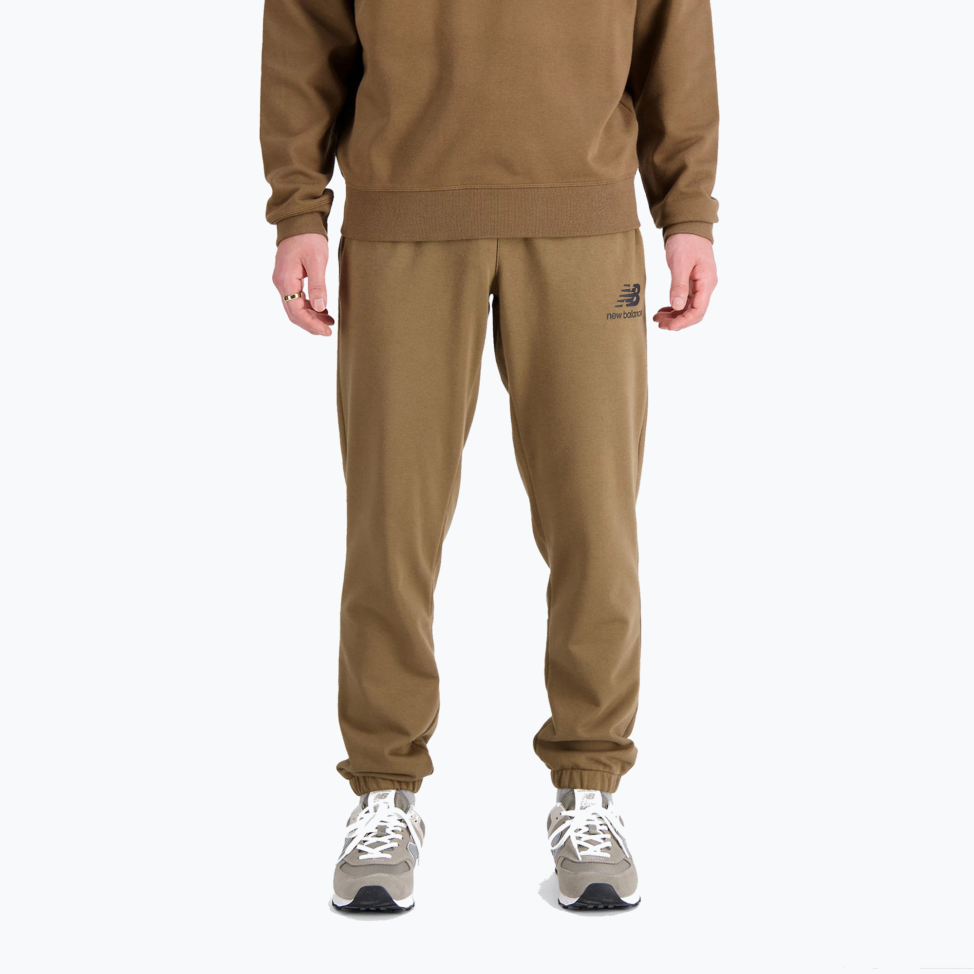 30%-kal olcsóbban.  Férfi New Balance Essentials Stacked Logo francia darkearth nadrág. Méret: S