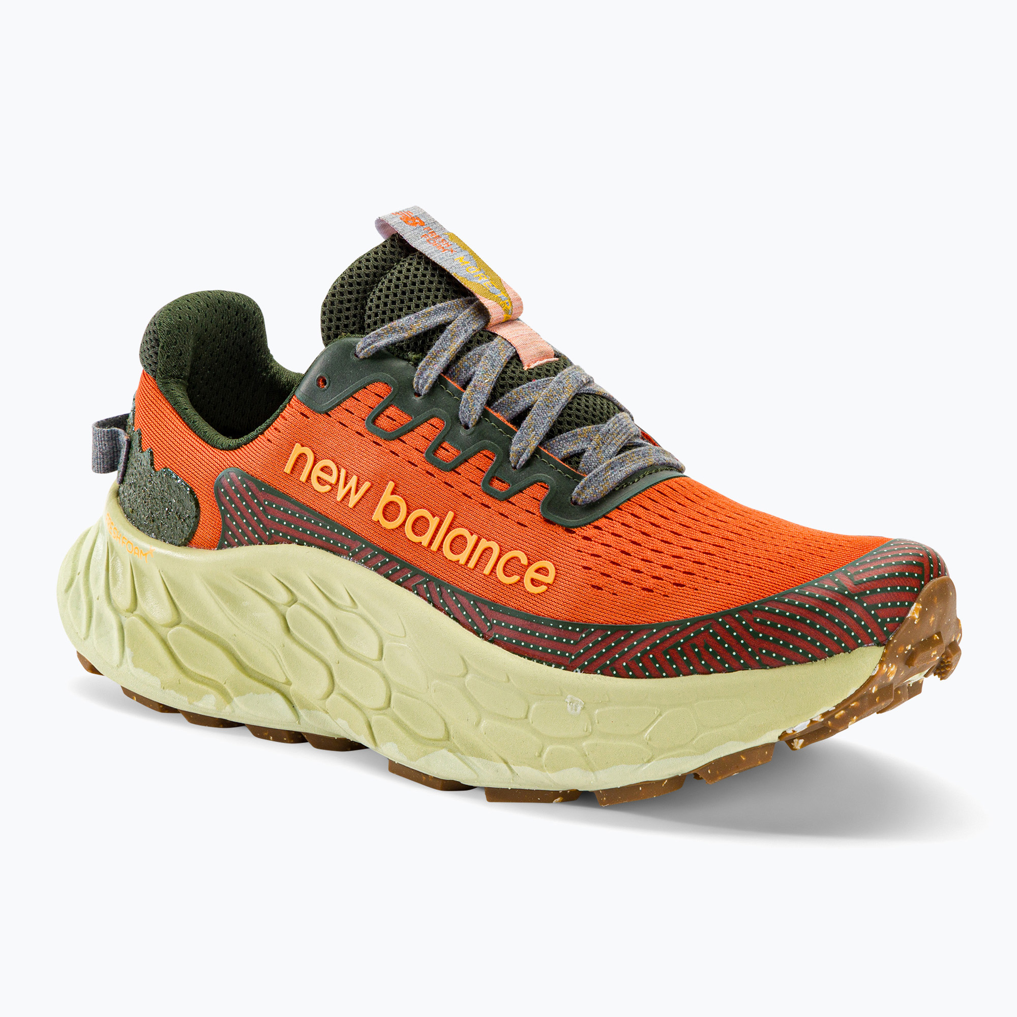 31%-kal olcsóbban.  New Balance MTMORV3 cayenne férfi futócipő