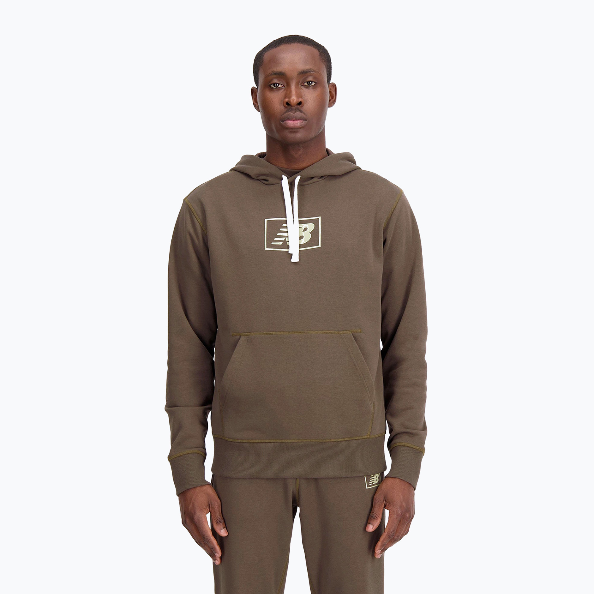 28%-kal olcsóbban.  férfi melegítőfelső New Balance Essentials Hoodie darkmush