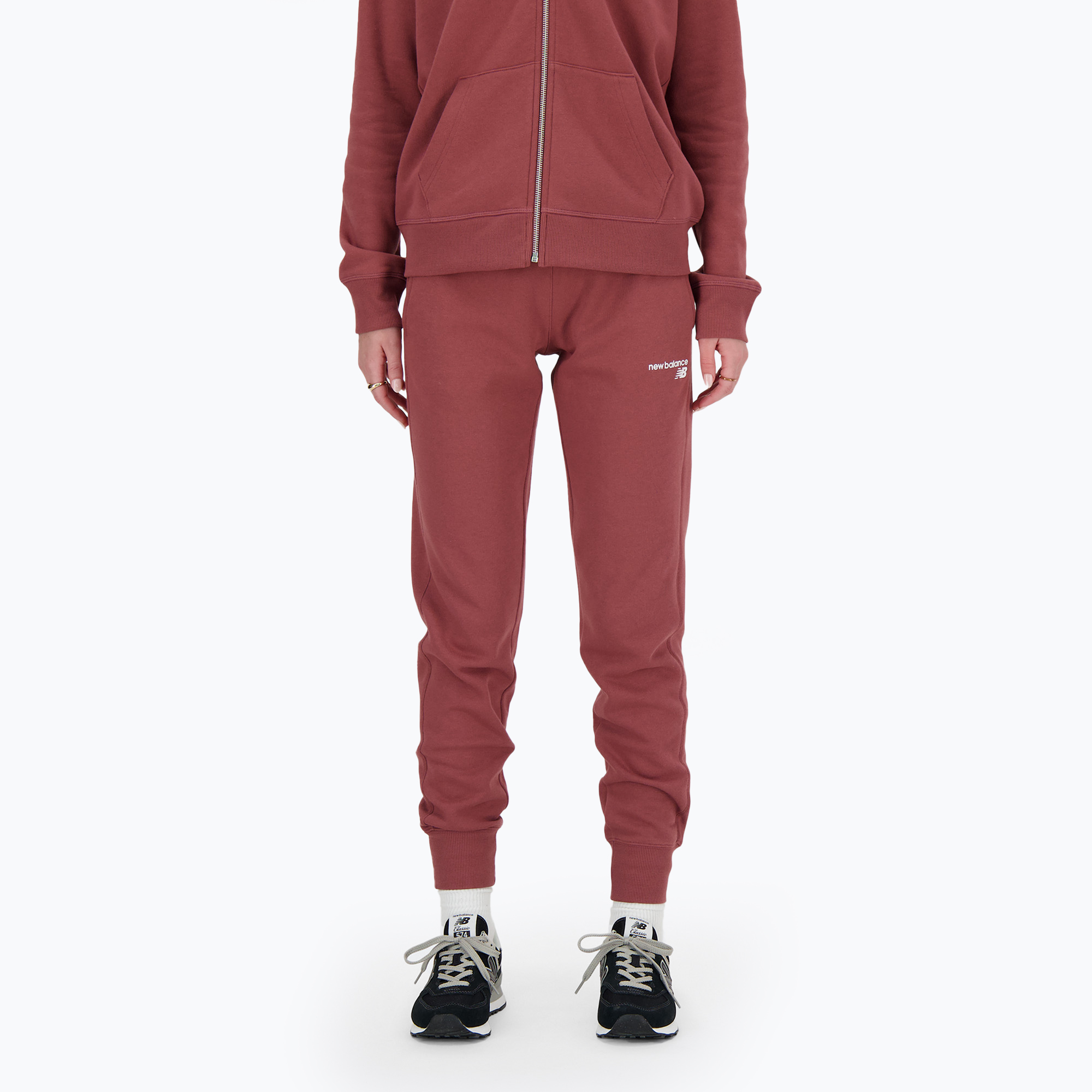 15%-kal olcsóbban.  Női New Balance Classic Core Core Fleece washedbu nadrág