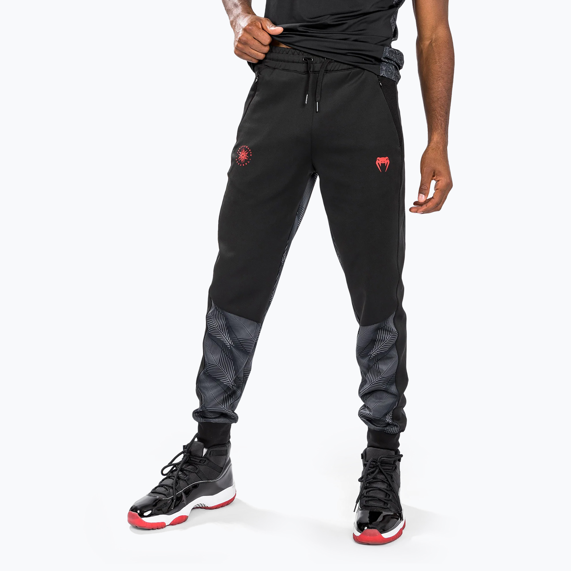 19%-kal olcsóbban.  Férfi nadrág Venum Phantom black/red. Méret: XXL
