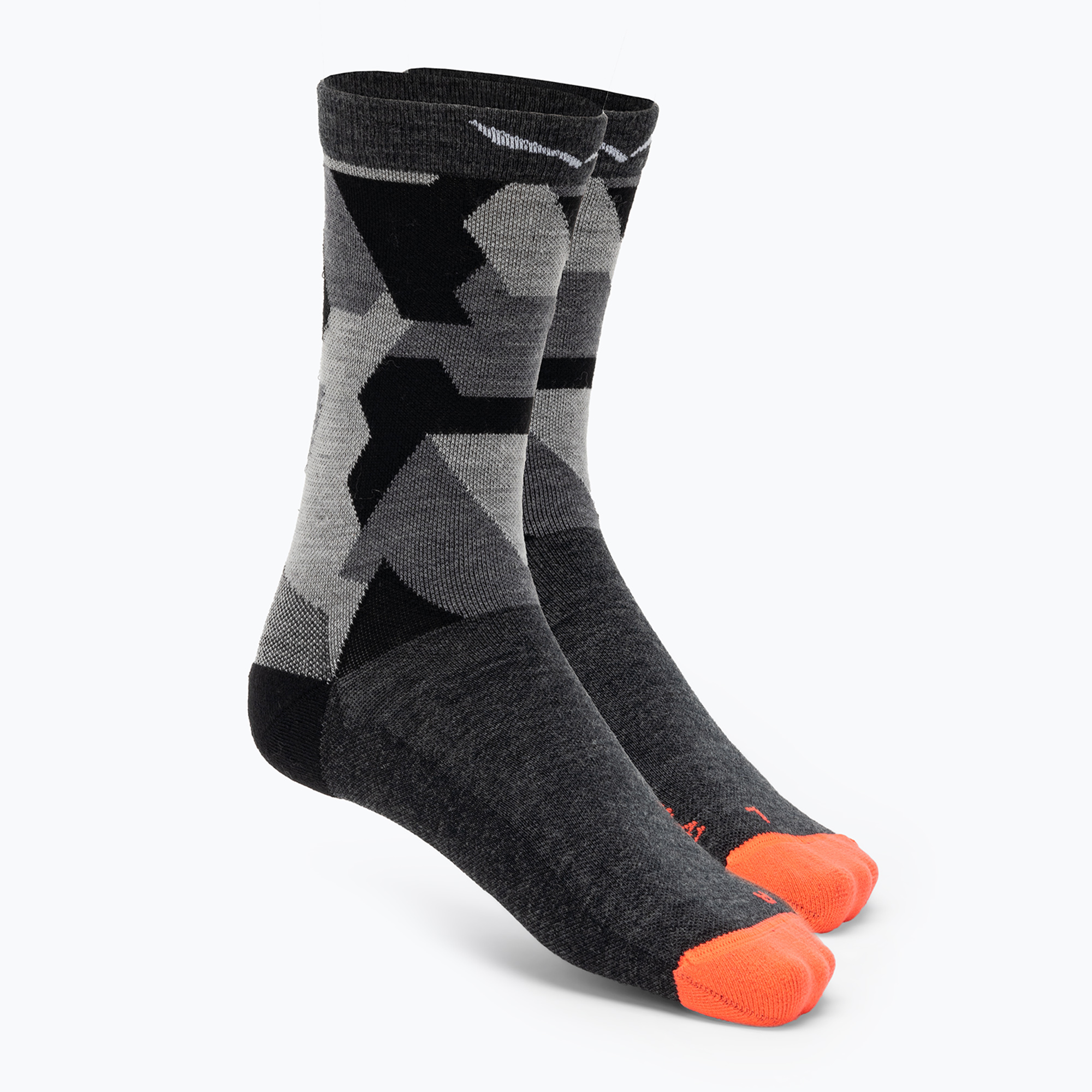 11%-kal olcsóbban.  Női trekking zokni Salewa Pedroc Camo AM Crew fekete-szürke 00-0000069038. Méret: 36-38 EU