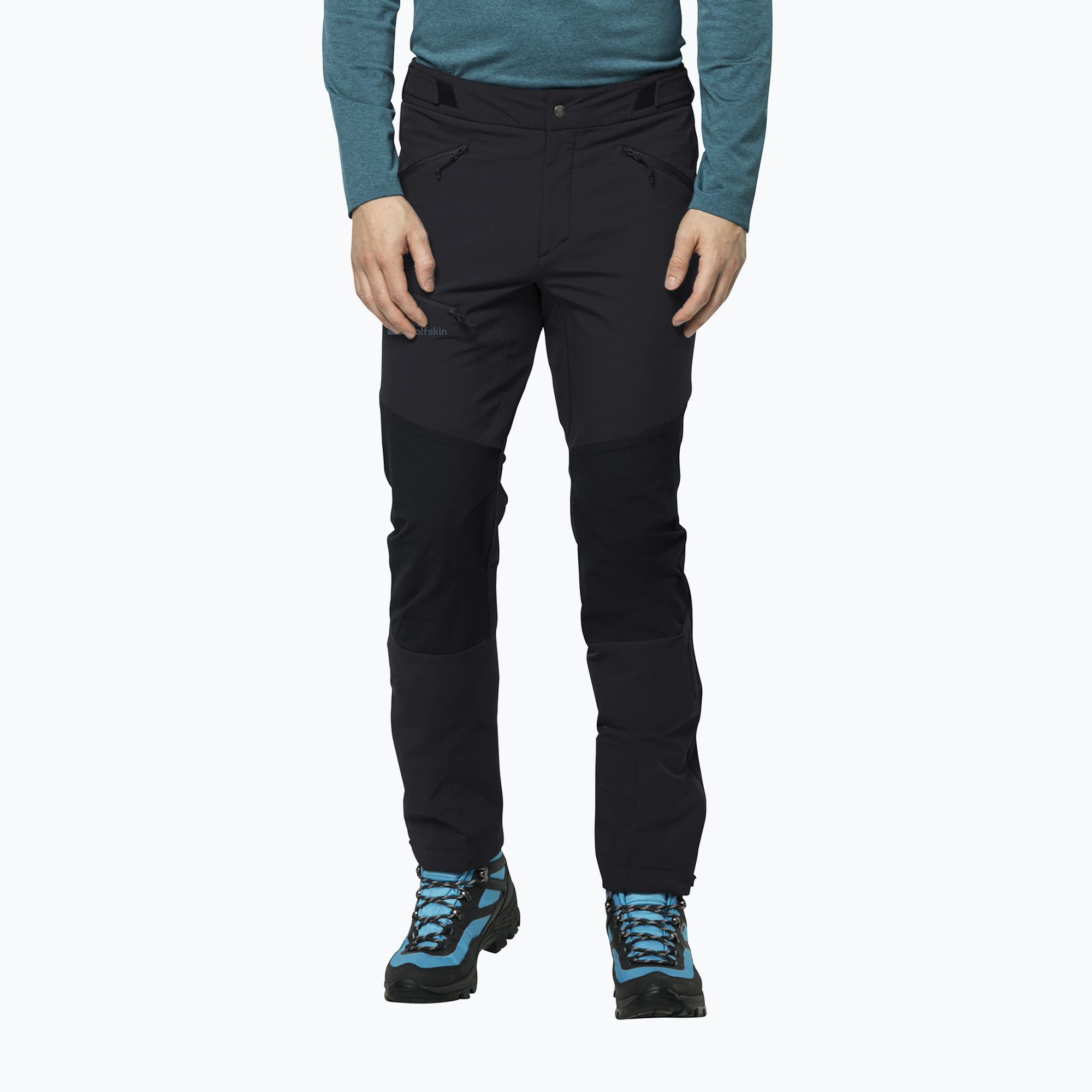 28%-kal olcsóbban.  Jack Wolfskin férfi Salmaser softshell nadrág fekete 1507831. Méret: 48