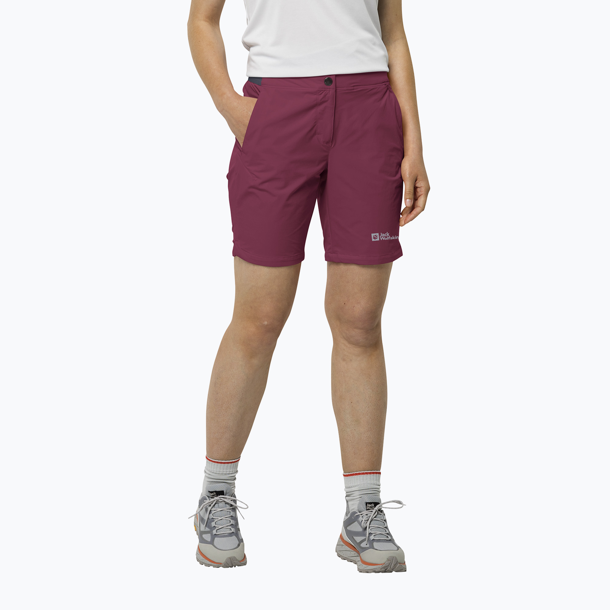 30%-kal olcsóbban.  Jack Wolfskin Hilltop Trail női trekkingnadrág piros 1505462. Méret: 34