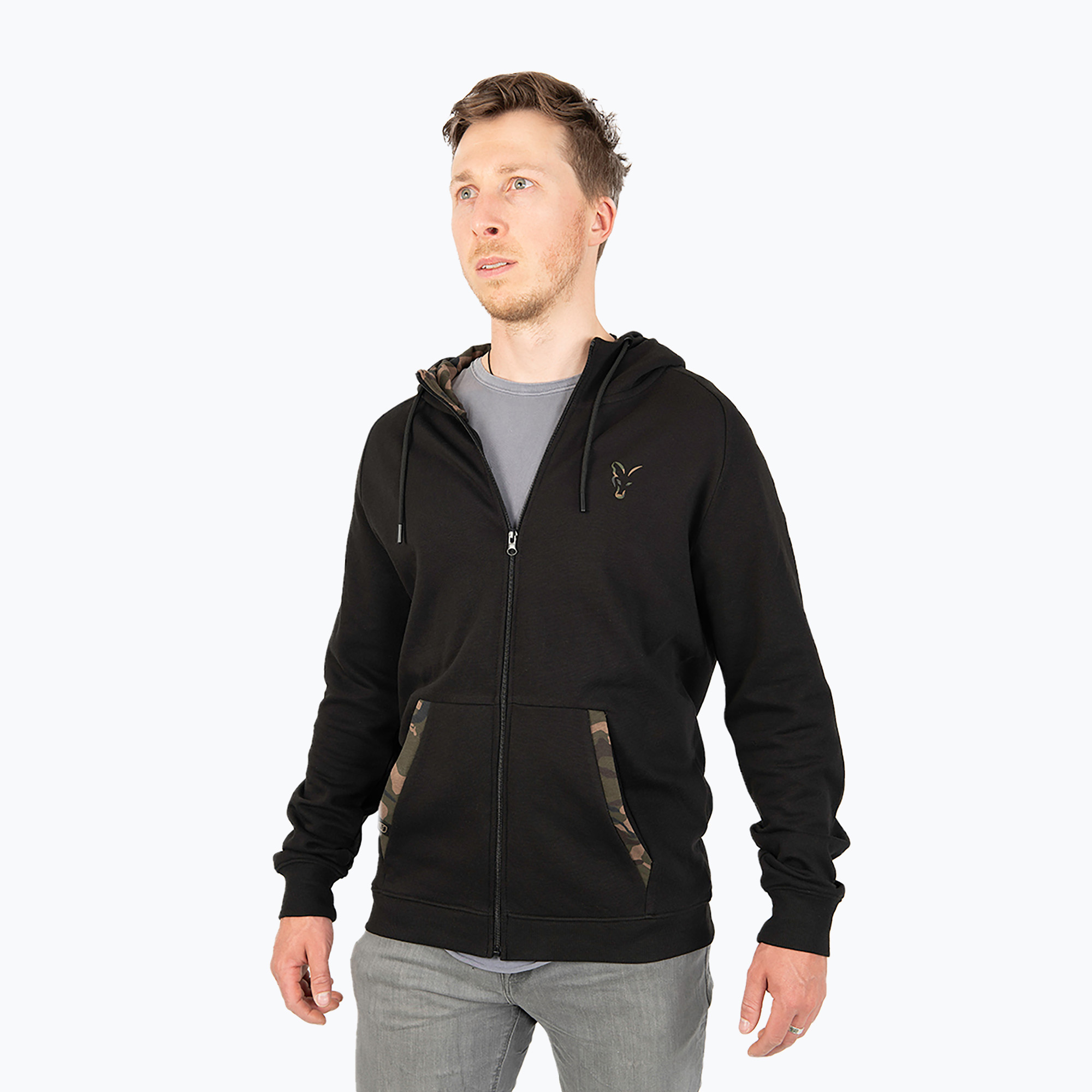 23%-kal olcsóbban.  Fox International LW Zip Hoody horgász pulóver fekete CFX135. Méret: S