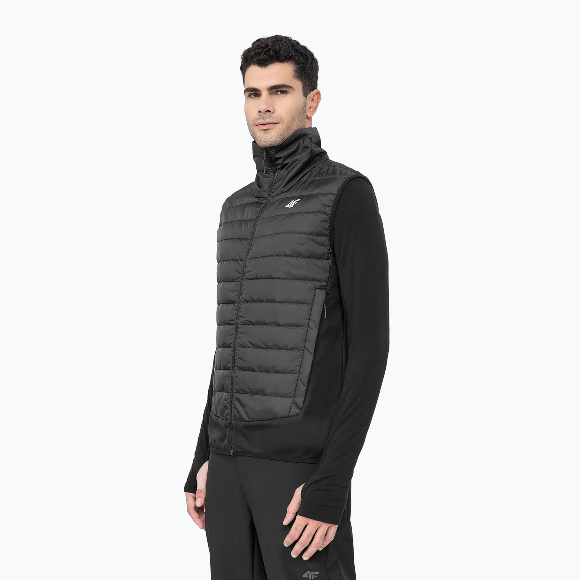 34%-kal olcsóbban.  Férfi 4F trekking mellény fekete H4Z22-BZM060. Méret: XXL