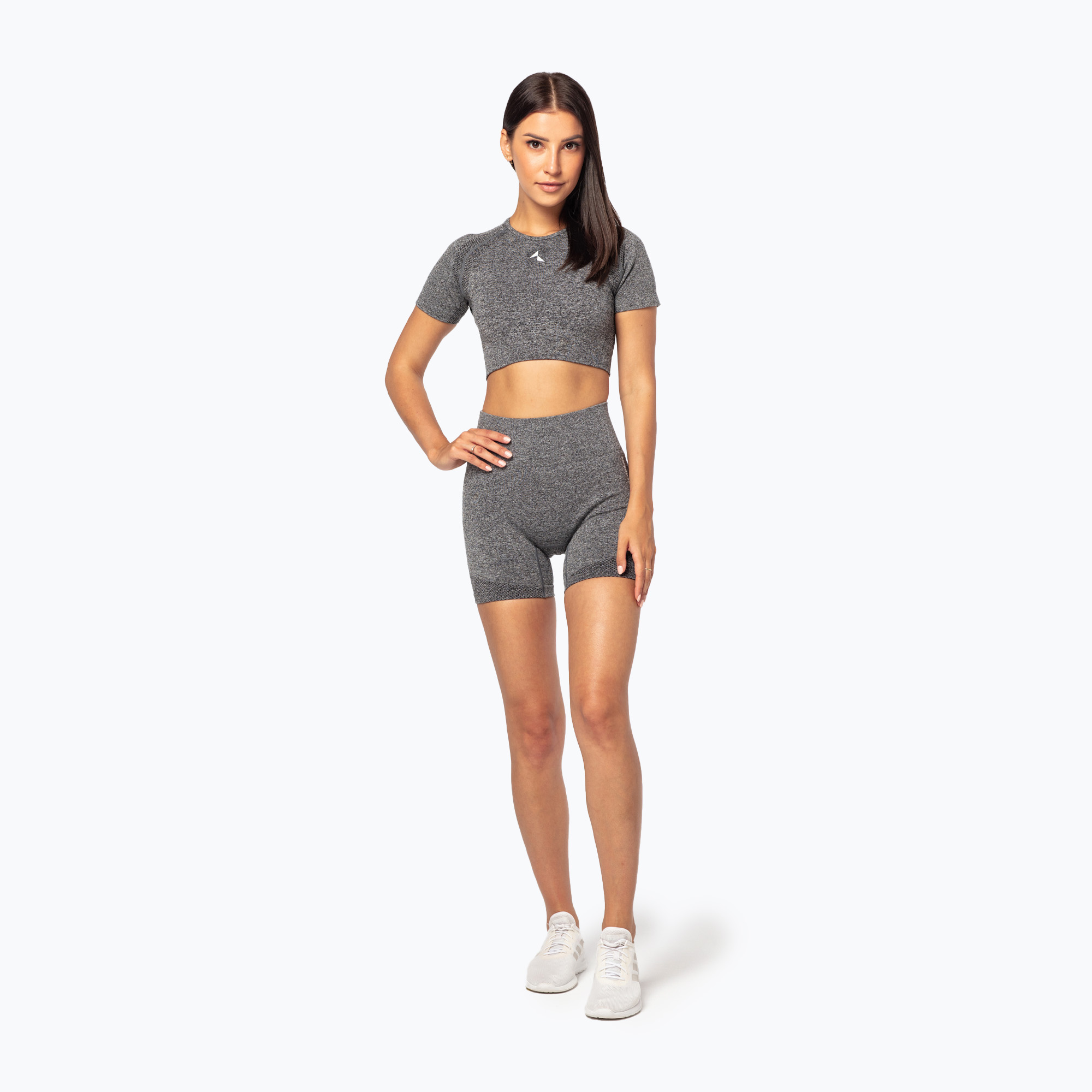 62%-kal olcsóbban.  Női Carpatree Vibe Seamless rövidnadrág szürke/melange. Méret: XS