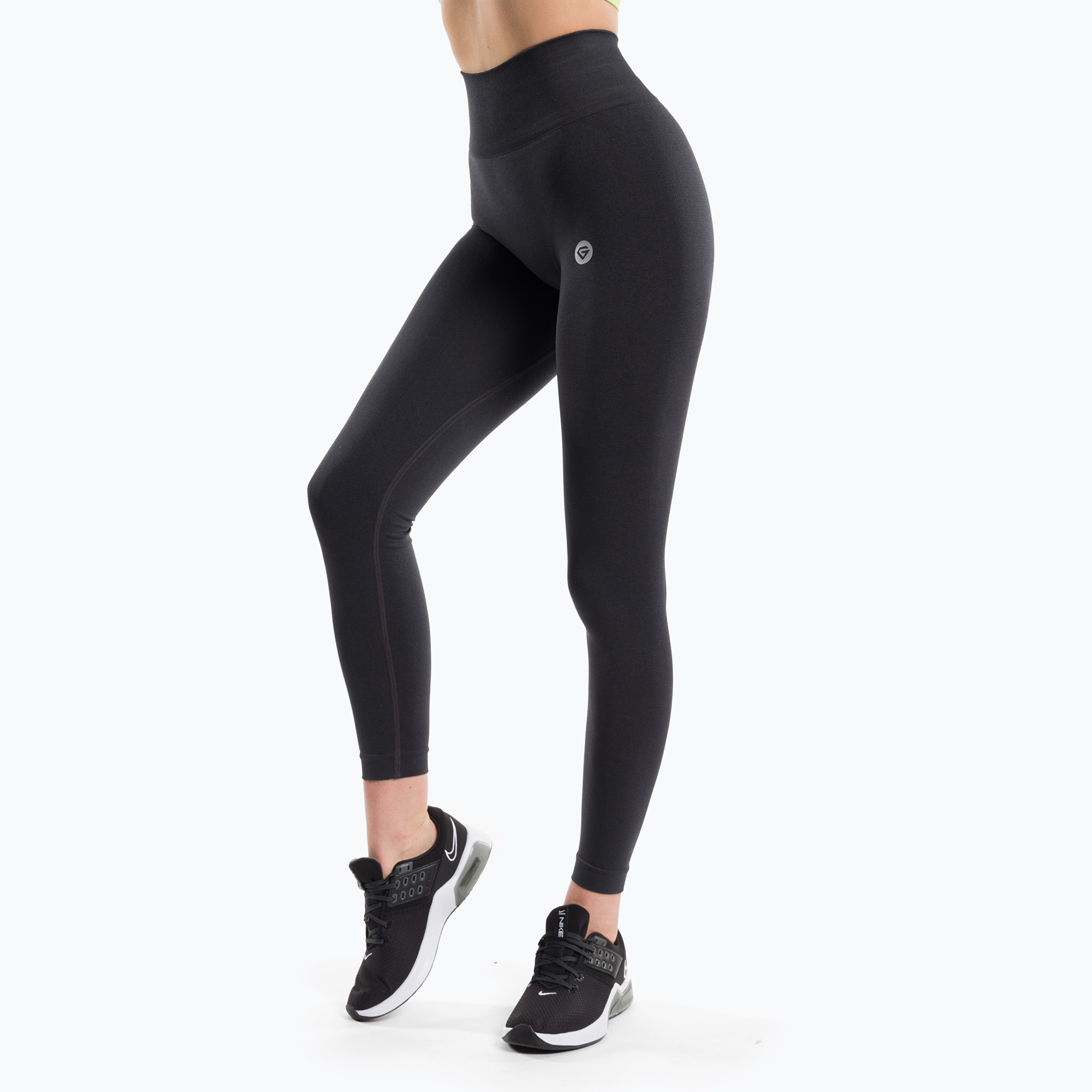 20%-kal olcsóbban.  Női edző leggings Gym Glamour Flexible Anthracite 429. Méret: XS