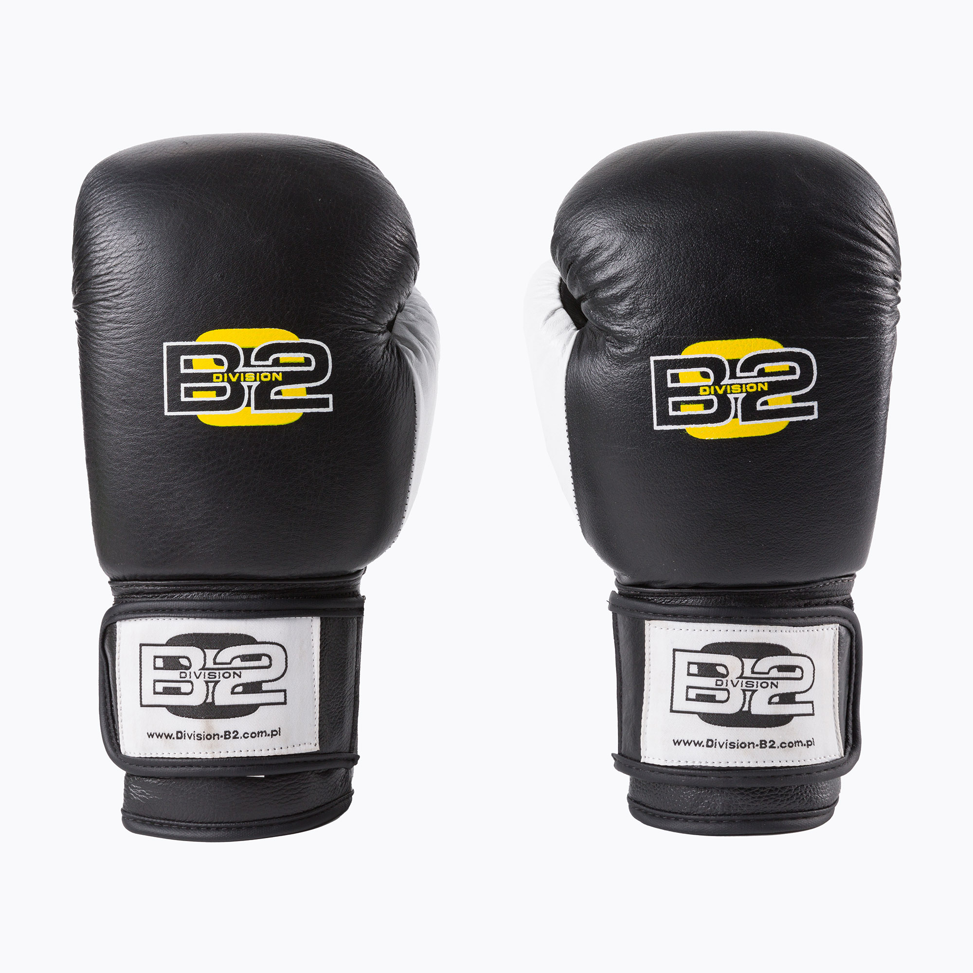 27%-kal olcsóbban.  Boxkesztyű Division B-2 fekete/fehér DIV-SG01. Méret: 8 oz