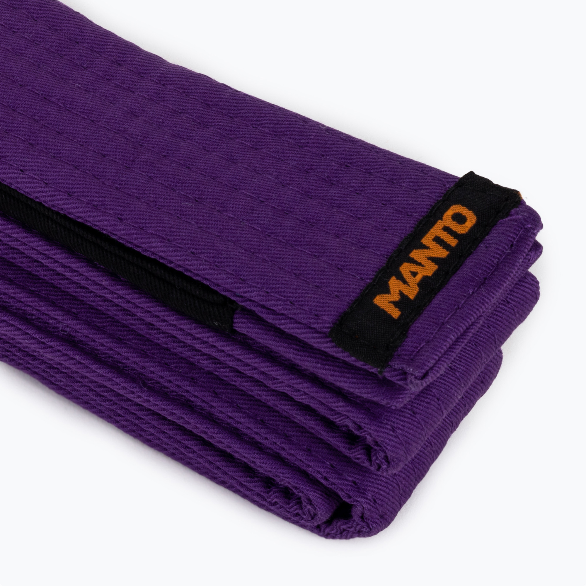 BJJ öv MANTO címke lila MNA854_PUR_A1. Méret: A1