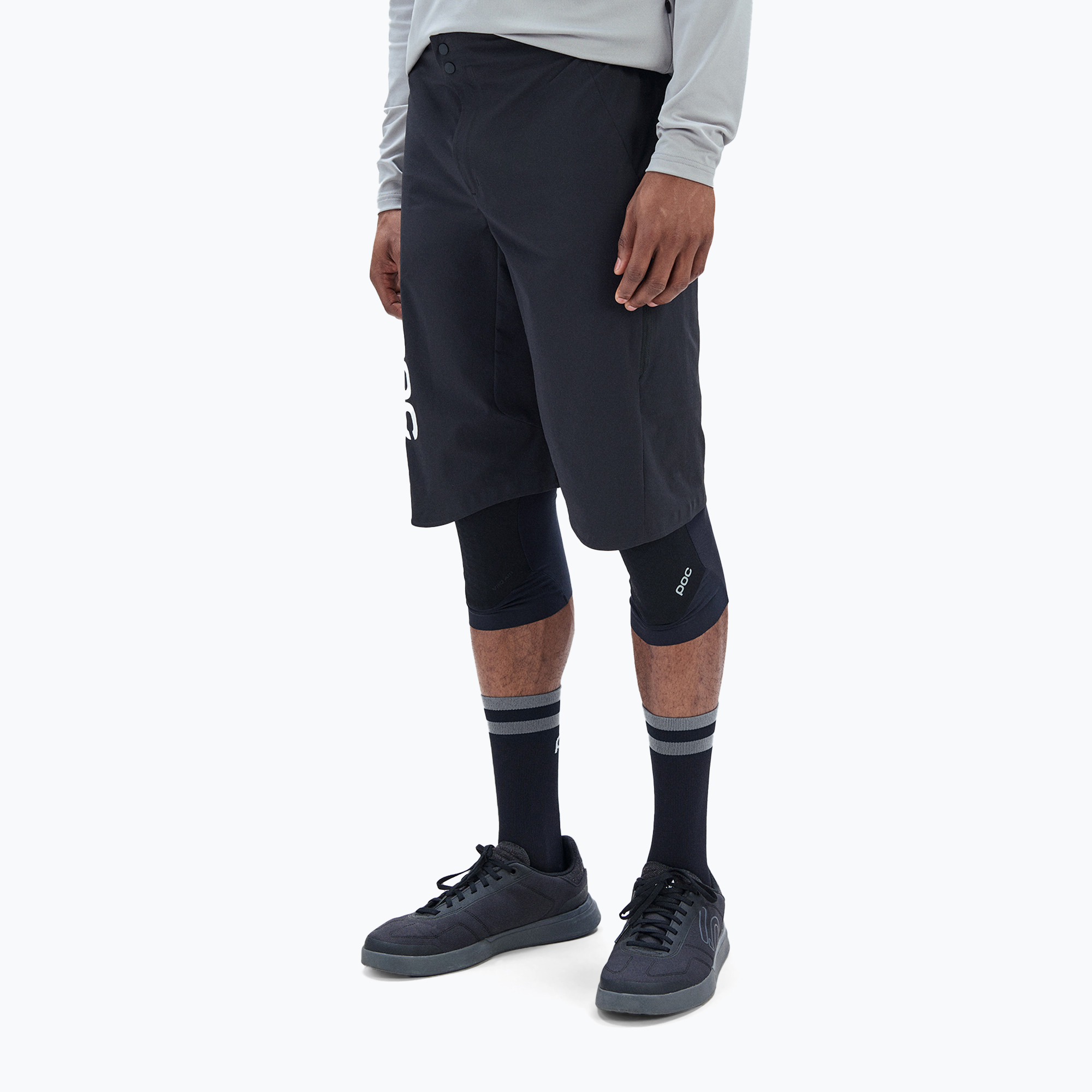 15%-kal olcsóbban.  Kerékpáros rövidnadrág POC Guardian Air uranium black. Méret: XL