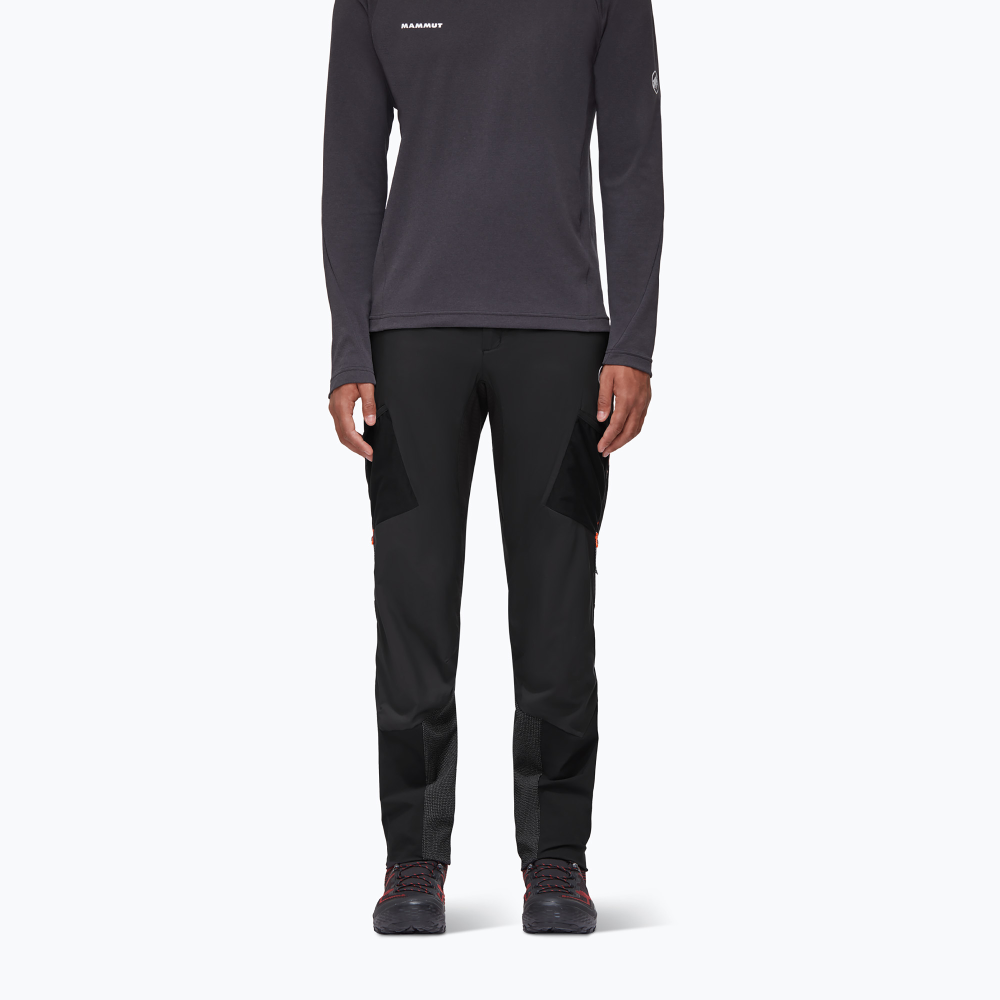 34%-kal olcsóbban.  Férfi softshell nadrág MAMMUT Aenergy IN Hybrid fekete. Méret: 46/R