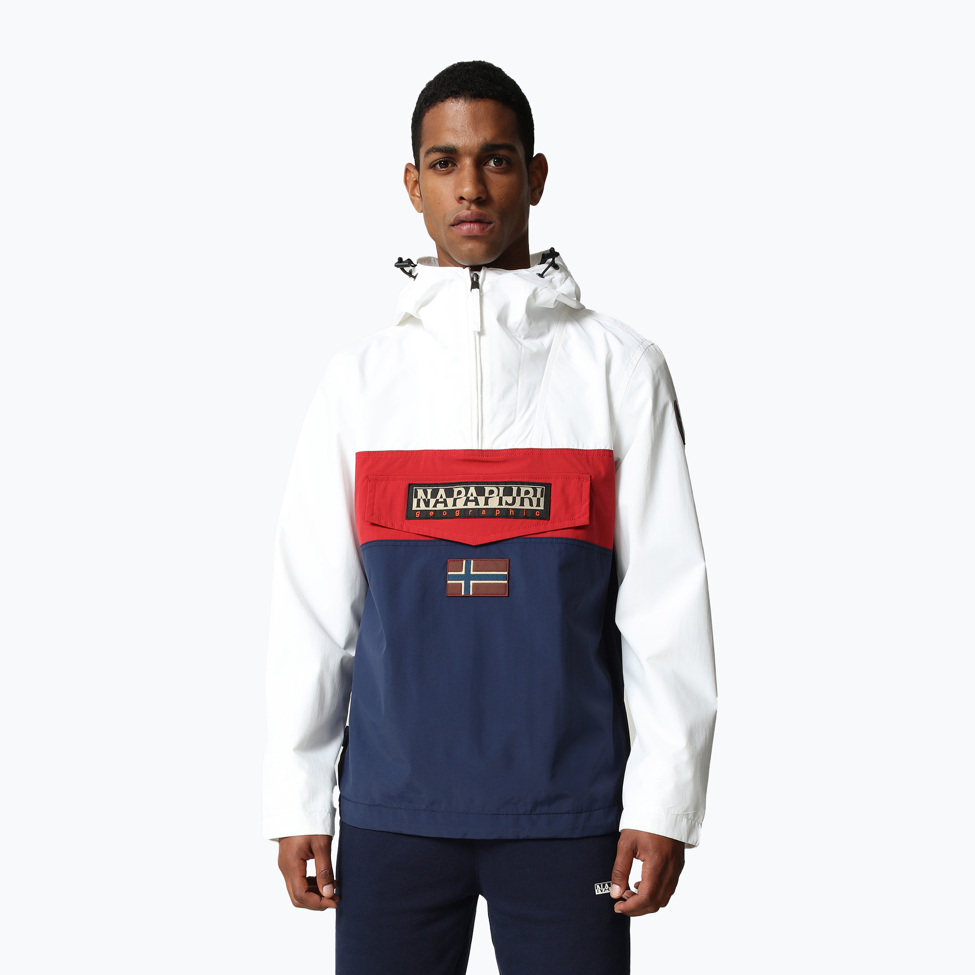 41%-kal olcsóbban.  Napapijri Rainforest férfi dzseki - Anorak blanco/azul marino. Méret: M