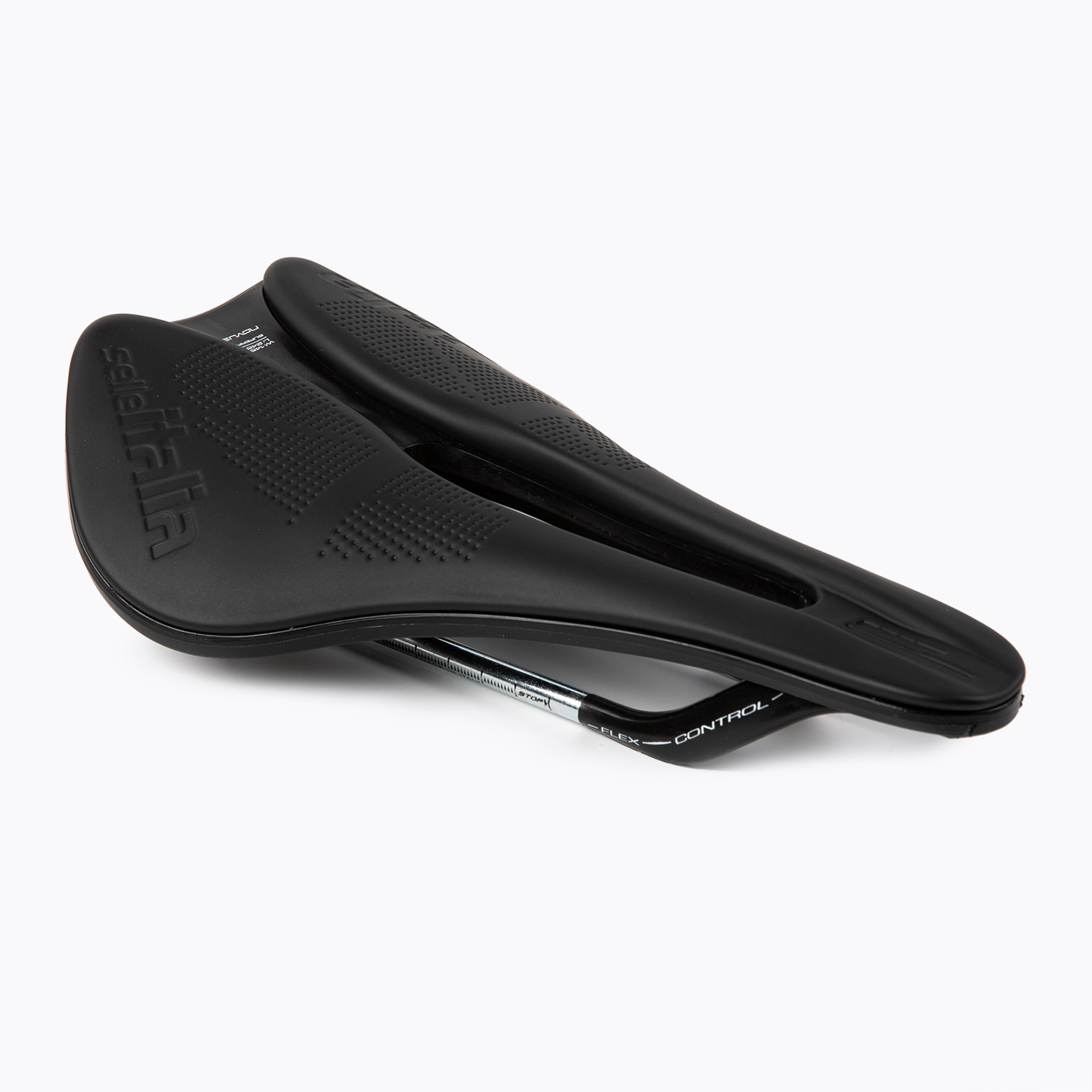 21%-kal olcsóbban.  Selle Italia Novus Evo Boost Boost Superflow kerékpár nyereg fekete SIT-080A920REC001. Méret: L3