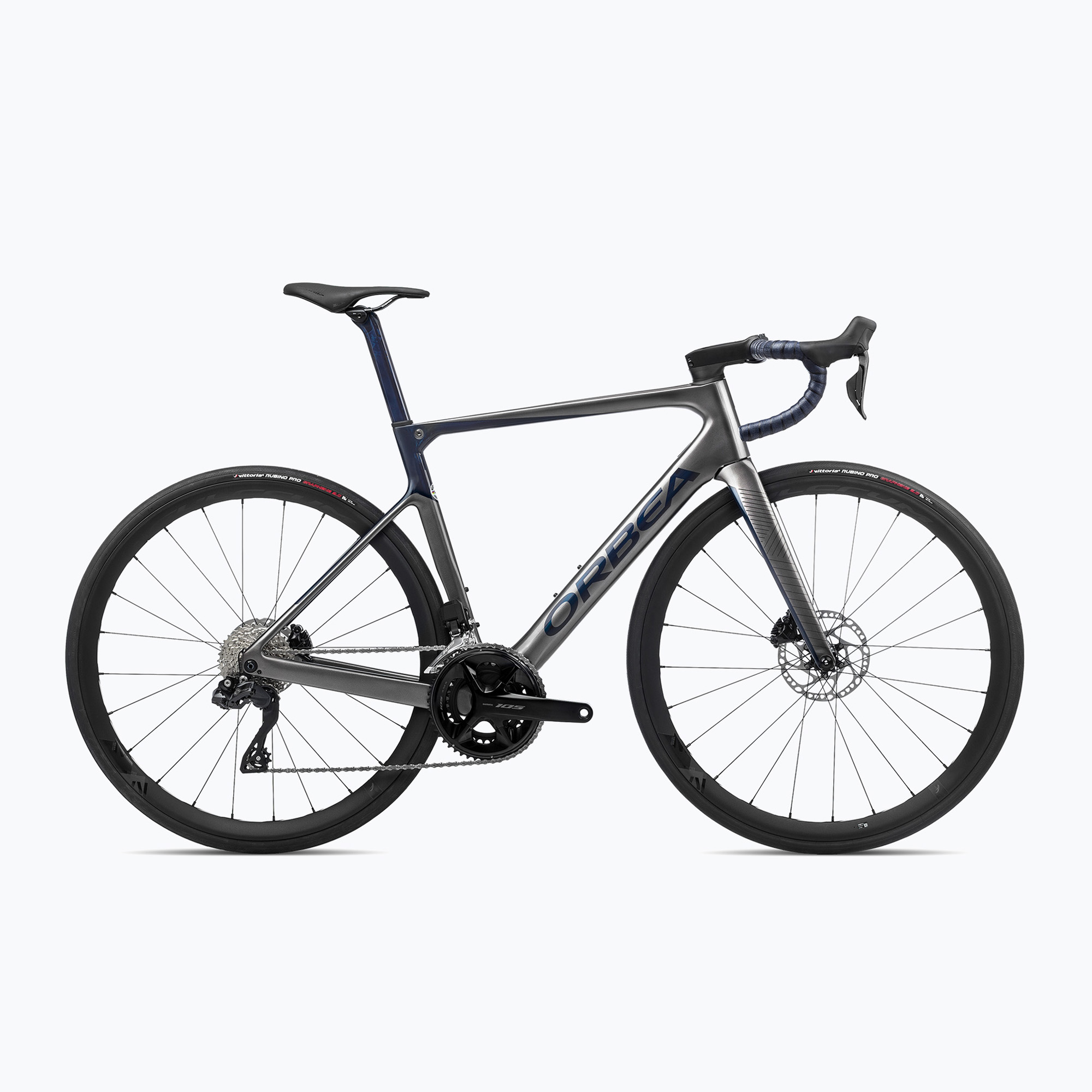 10%-kal olcsóbban.  Orbea Orca M30i LTD PWR 2023 csillogó antracit/kék karbon nézet országúti kerékpár. Méret: 55