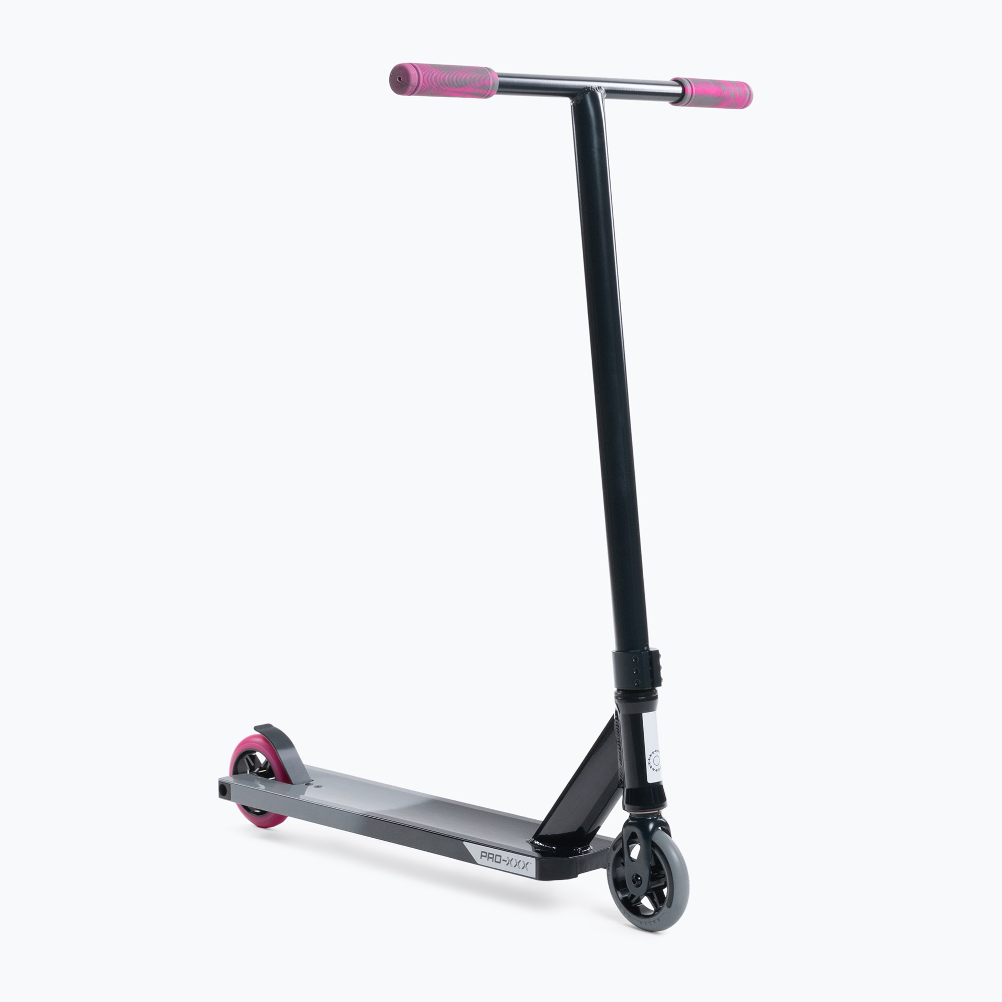 21%-kal olcsóbban.  Razor Pro XXX freestyle robogó fekete 13073427. Méret: OS