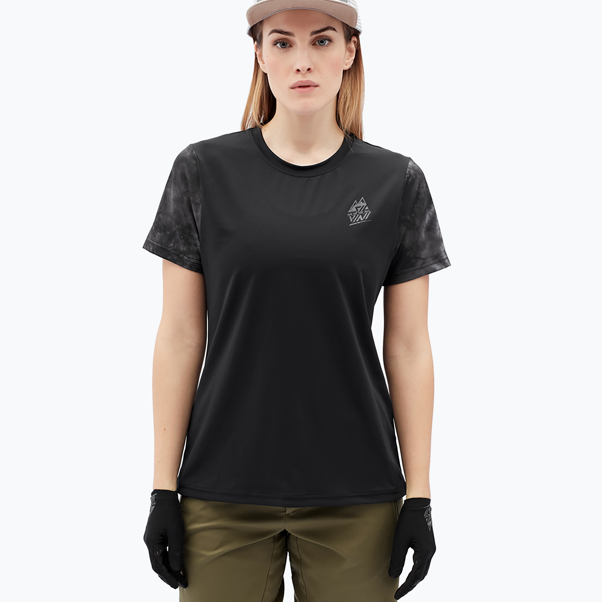 39%-kal olcsóbban.  SILVINI női kerékpáros mez Denna fekete 3123-WD2243/8121. Méret: XS